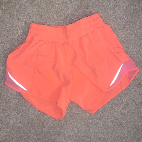 lululemon athletica Pants - Lululemon hotty hot shorts